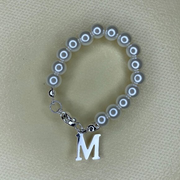 Accessories - Personalized Pearl Initial Cup Charm - Letter M